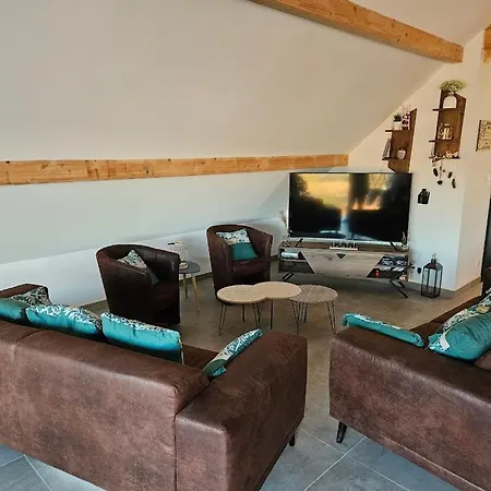 Proche Bourboule 12 Personnes *