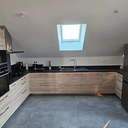 Proche Bourboule 12 Personnes * Saint-Sauves- dʼAuvergne