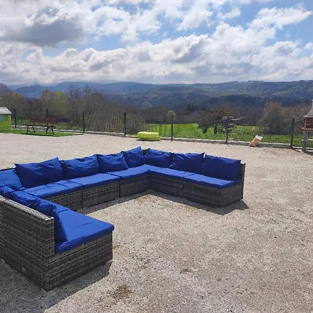 Proche Bourboule 12 Personnes Casa vacanze